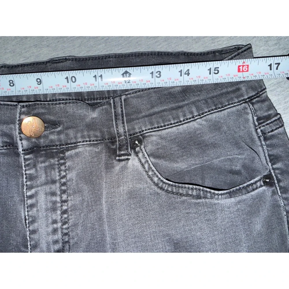 Mugsy Willys Mens Slim Straight Jeans Charcoal Gray Size 35 Strechy Buttery Soft